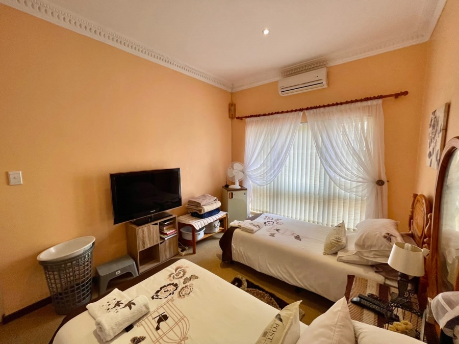 3 Bedroom Property for Sale in Protea Park North West